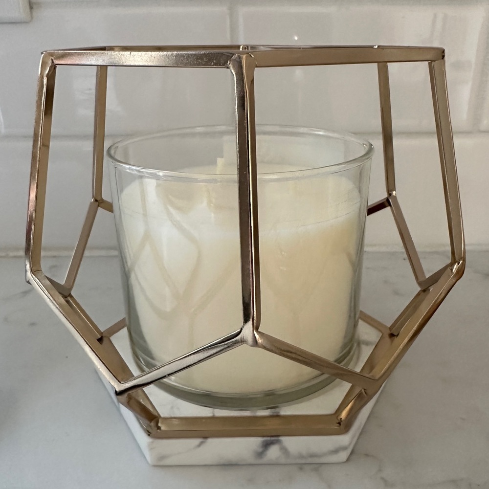 Bath and Body Works 3 Wick Candle Holder - Gold with marble base